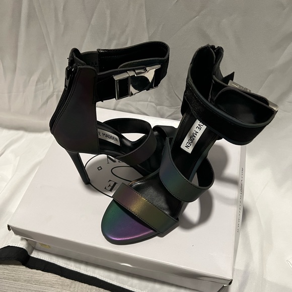 StevenMadden - Picture 2 of 2